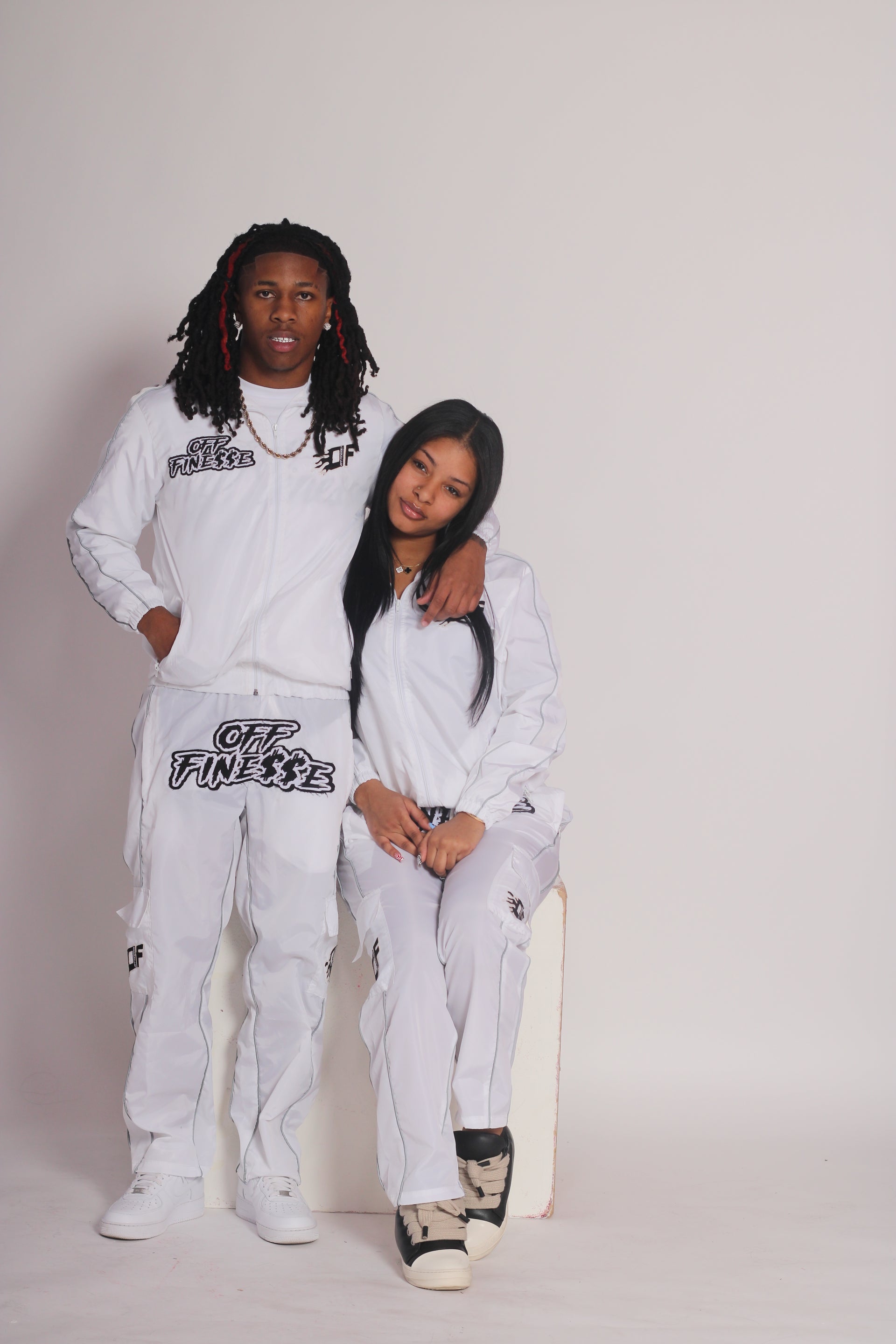 SnowWhite Windbreaker Set